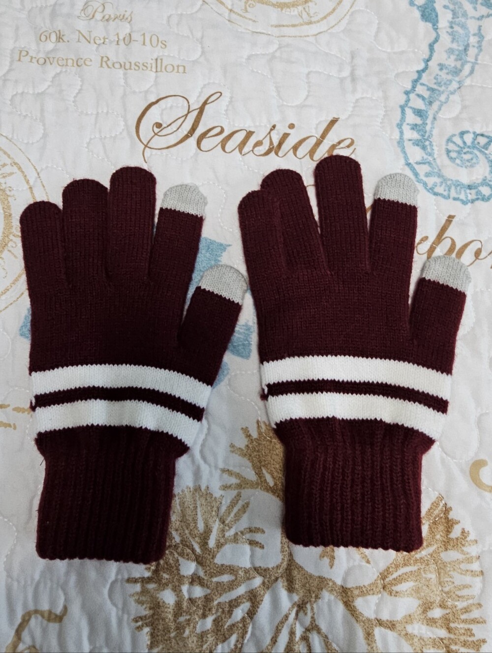 Ardene Burgundy Ribbed Knit Gloves with White Stripe Detail